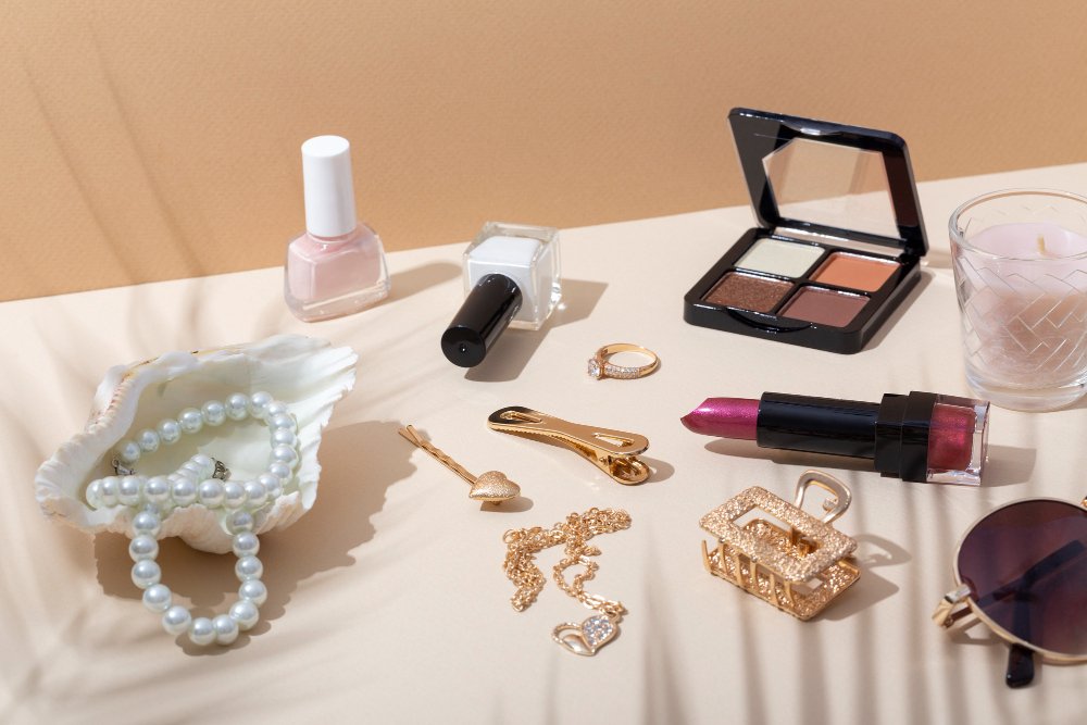 Understanding the Dynamics of Cosmetics, Jewellery & Handicrafts Industries